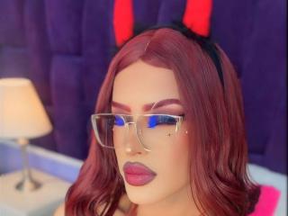 См. подробные сведения о модели MistressNnyx