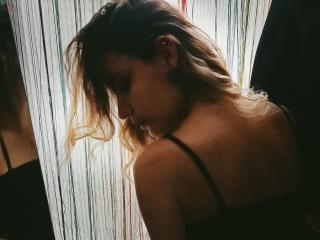Ver la ficha detallada de AlanisBlanc