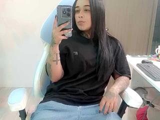 Yksityiskohtaiset tiedot mallista BlackRousse