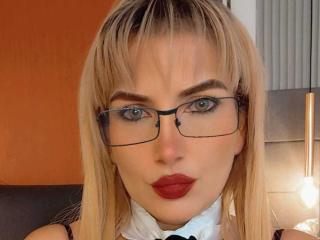 Δείτε την λεπτομερή καρτέλα του GiuliaAddams