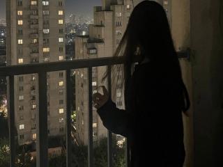 Δείτε την λεπτομερή καρτέλα του JaclynJafek