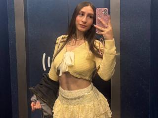 Δείτε την λεπτομερή καρτέλα του MaddyCarina