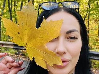 Δείτε την λεπτομερή καρτέλα του MirandaHott69