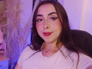 Δείτε την λεπτομερή καρτέλα του AnneHoneyy