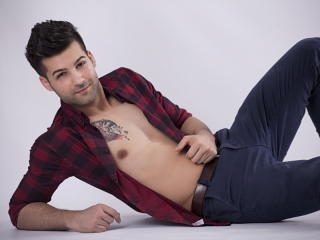 AidenCruise - Chat live nude with this Men sexually attracted to the same sex with hot body 