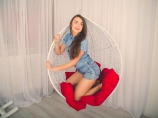RebeccaWow - online chat x with a shaved private part Sexy girl 