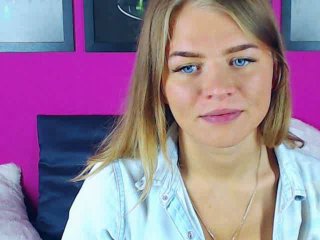 MarikaF - Live Sex Cam - 3272339