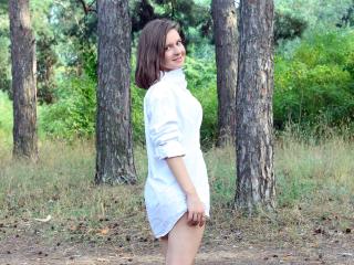 VladaBreeze - Chat nude with this auburn hair Young lady 