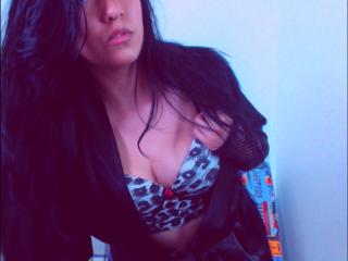 JassmyneForU - Chat live x with this shaved intimate parts Hot chicks 