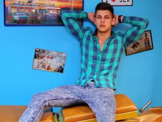 JesseJock - online show nude with this shaved private part Gays 