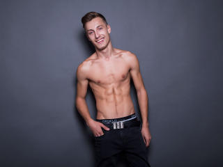 MilesKepler - Live nude with a Men sexually attracted to the same sex with toned body 