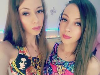 HottestLezbys - Web cam x with a lean Girl on girl 