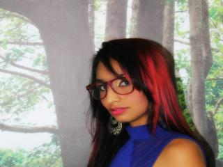 BRIAHNA - online chat xXx with this latin 18+ teen woman 