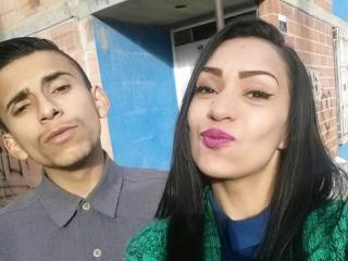 SweetPussyAndMrCock - online show xXx with a latin american Partner 