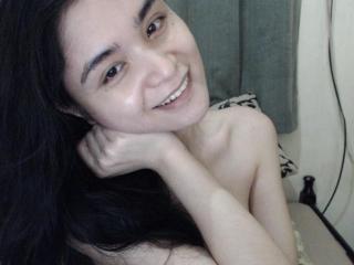SweetNaughtyAngel - Chat cam hot with a oriental Ladyboy 