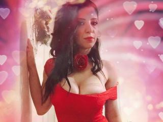 AnneForLove - Video chat hot with a 18+ teen woman with immense hooters 