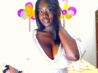 IsbellaParadise - Chat hard with this regular body Hot chicks 