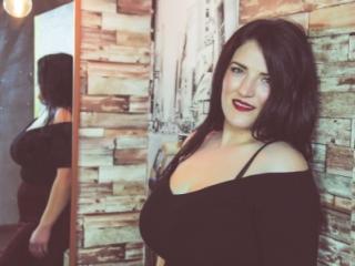 SerendipityAn - Live chat nude with this shaved sexual organ Girl 