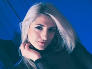 CeciliaCate - Live cam sexy with this European 18+ teen woman 