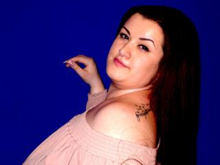 Abrigaille - Webcam live nude with a standard body Sexy girl 