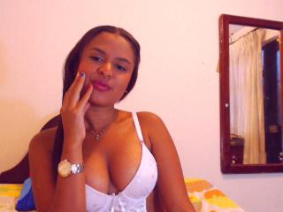 DannaKante - online chat hot with this latin american Young and sexy lady 