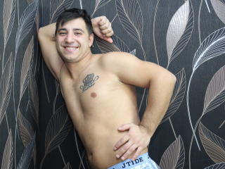 GabeRoticus - Video chat xXx with a European Horny gay lads 