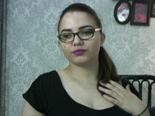 AnastassiaLove - Chat live xXx with this muscular physique Sexy babes 