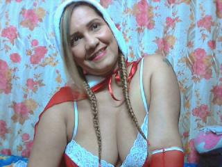 KairaLove - Show live x with this latin Lady 