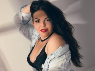 SonyaXFlirt - online chat x with this so-so figure Young lady 