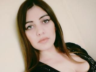 SeinsJolie - Chat sex with this Young and sexy lady with giant jugs 