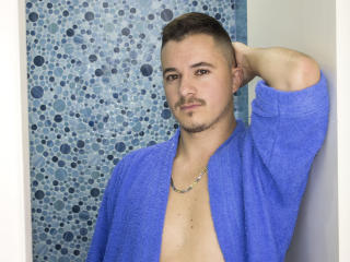 PeterMancini - Chat cam sexy with a latin american Gays 