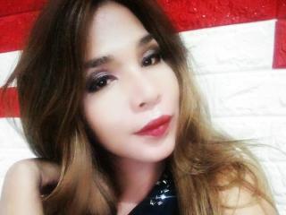 TsAngelPinkButterfly - online show nude with this average hooter Transsexual 