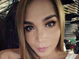 TsAngelPinkButterfly - Show live sexy with a skinny body Trans 