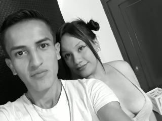 RomeoAndJulia - Webcam hot with a big body Girl and boy couple 