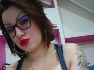 SexiKittyEyes - online show x with a gold hair Sexy babes 