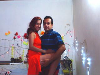 DuoDiamante - Video chat exciting with a latin american Female and male couple 