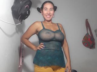 Naturalbigtits - Webcam sexy with a Gorgeous lady with big boobs 