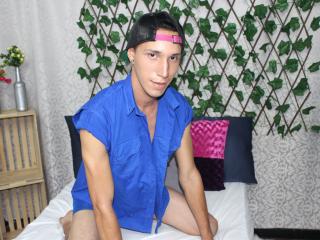 AngeloCassanova - chat online exciting with a latin american Men sexually attracted to the same sex 