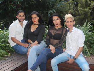 OneTsOneGirlAndTwoBoys - chat online hot with this Foursome 