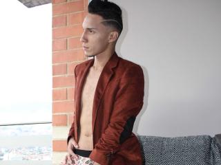 AngeloCassanova - Web cam x with this Horny gay lads 