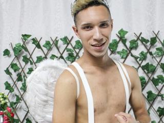 AngeloCassanova - Web cam exciting with a Homosexuals with fit physique 