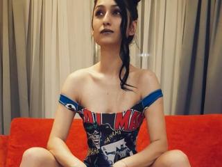 BlackTwinkle - chat online hard with a dark hair Exciting young and sexy lady 