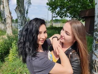 NikaXRysa - Chat cam sexy with a dark hair Girl on girl 