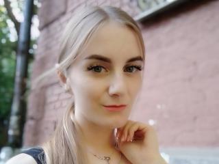 BlondyOneSex - Live sex cam - 8400624