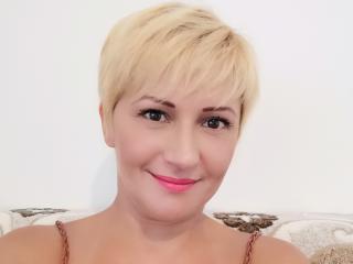 NicoleHottiest - online show xXx with a light-haired Hard mother 