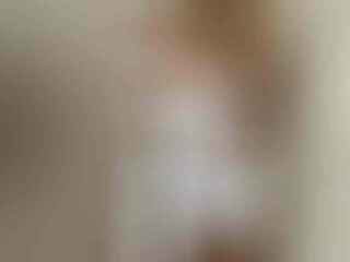 PoxyVibe - Chat hot with a White Nude young lady 