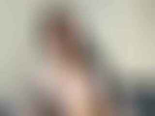 EvansXEmelyn - Live chat x with a ebony Lady over 35 