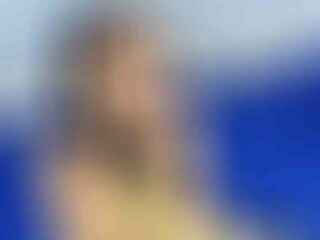 LovePinkLilly - Chat live sexy with this golden hair Lady over 35 