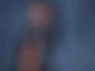 EvansXEmelyn - Live x with a muscular body Lady over 35 