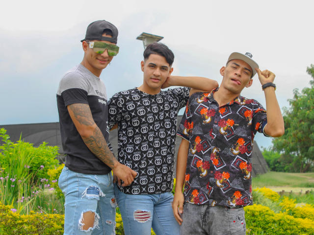 ThesexyBoys - Live sexe cam - 10002419